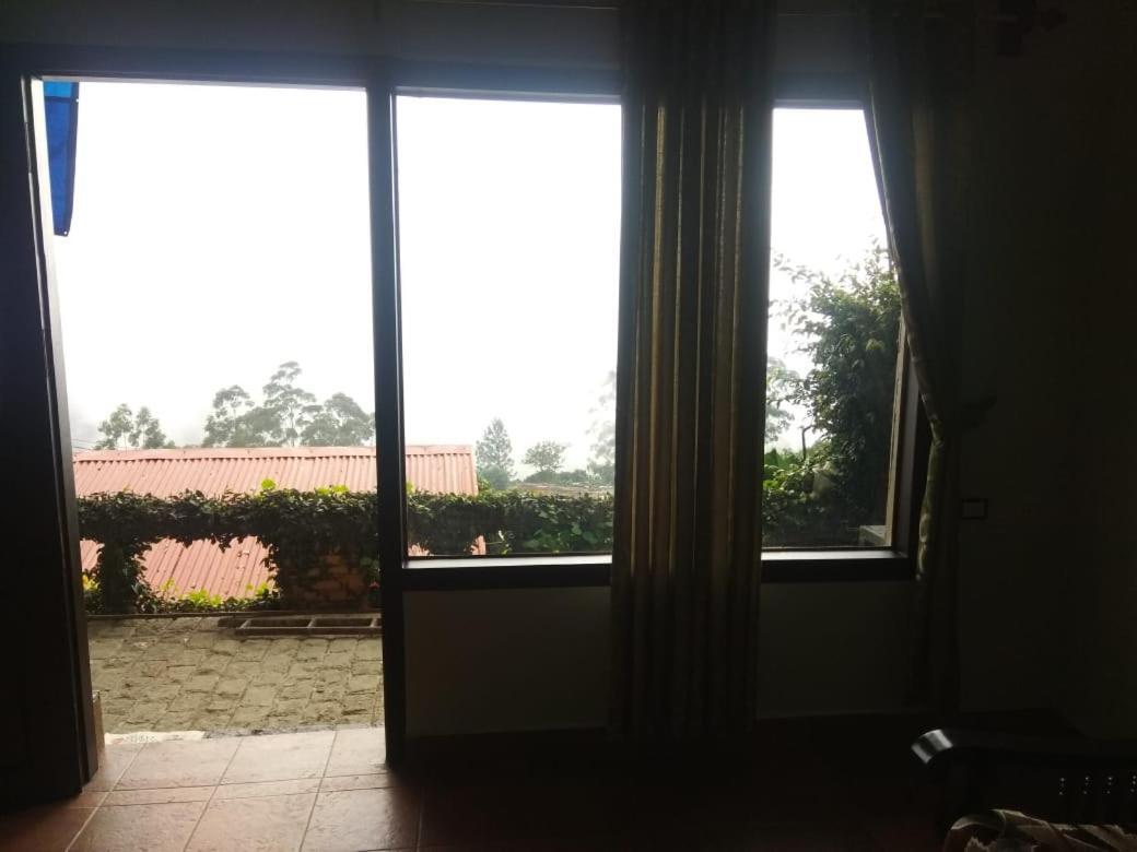 Shamrock Holiday Home Munnar Esterno foto