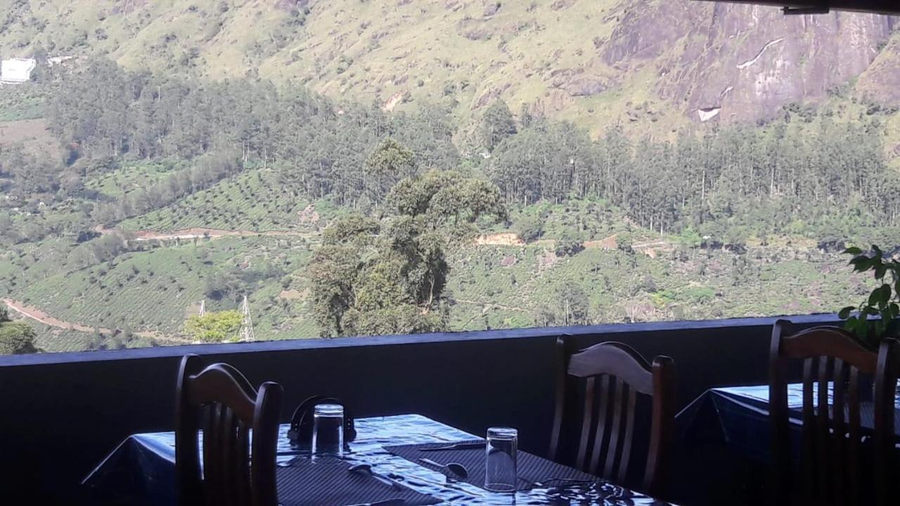 Shamrock Holiday Home Munnar Esterno foto